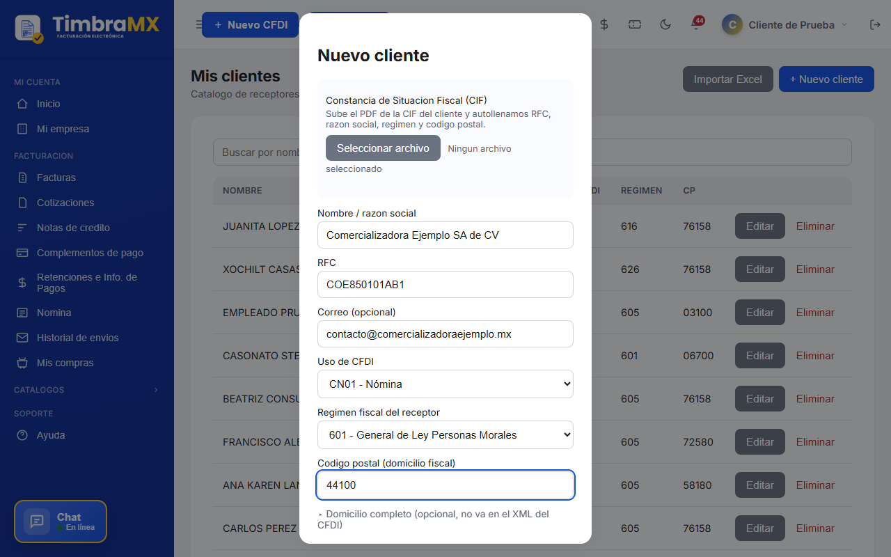 Formulario de cliente de facturación electrónica lleno con RFC, uso de CFDI y régimen fiscal en TimbraMX